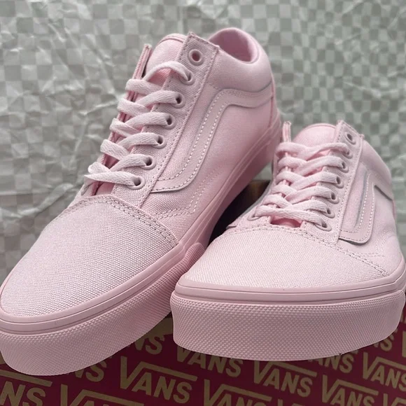 Vans Men's Pink Sneakers Classic Design Old Skool
Pastel Mono Pink
VN000CT8PNK - Picture 5 of 16